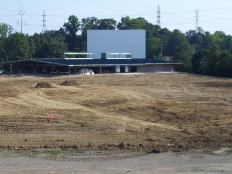 OAKLEY DRIVE-IN, CINCINNATI, OH.
JULY 8, 2007