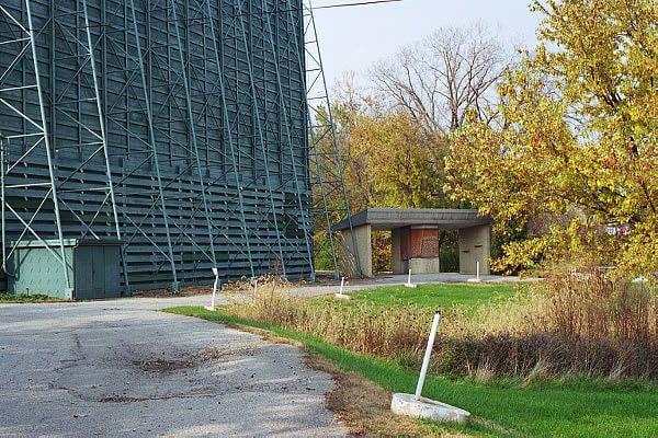 screen tower, box office