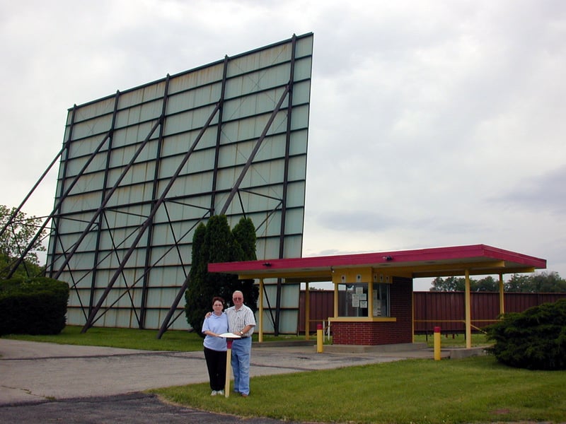 Mr. & Mrs. Boyd and Sreen tower; taken May 31, 2000