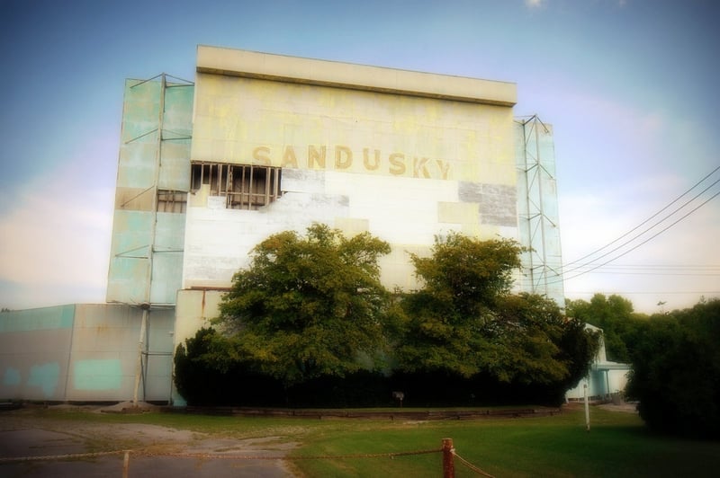 The old Sandusky drive in. Took this shot two days ago (Sept. 7, 2007) while driving from Toledo to Chicago.