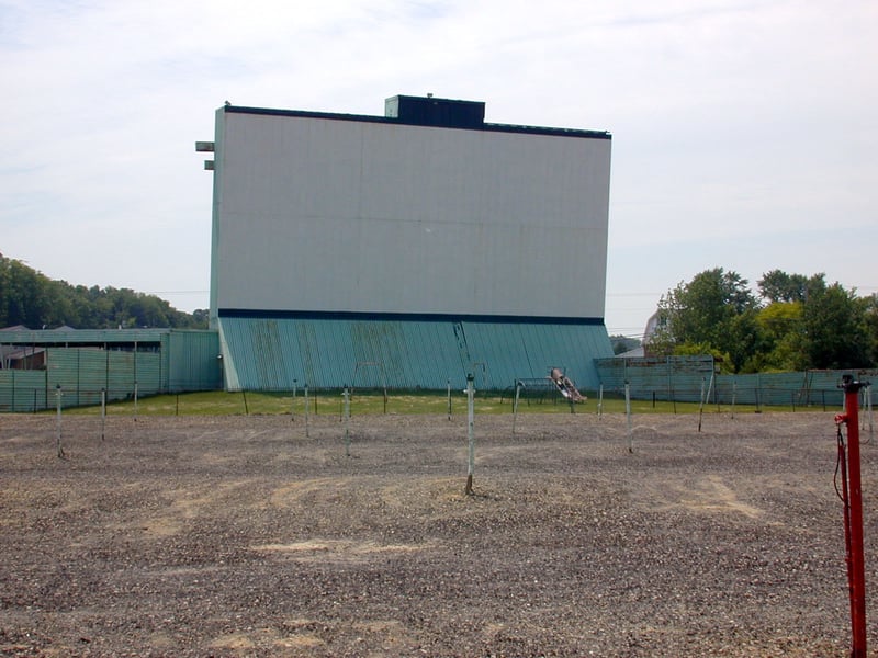 Screen and playground: taken May 31, 2000