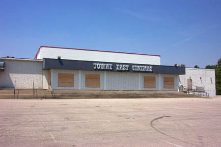 Towne East Cinemas indoor theater has the same address as the Starglow Drive-In and is now closed. The indoor is located in front of the drive-in. Please see the next photo.