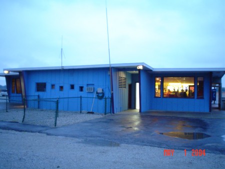 concession building and projection room for screen 1