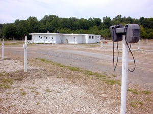 concessions building; taken May 31, 2000