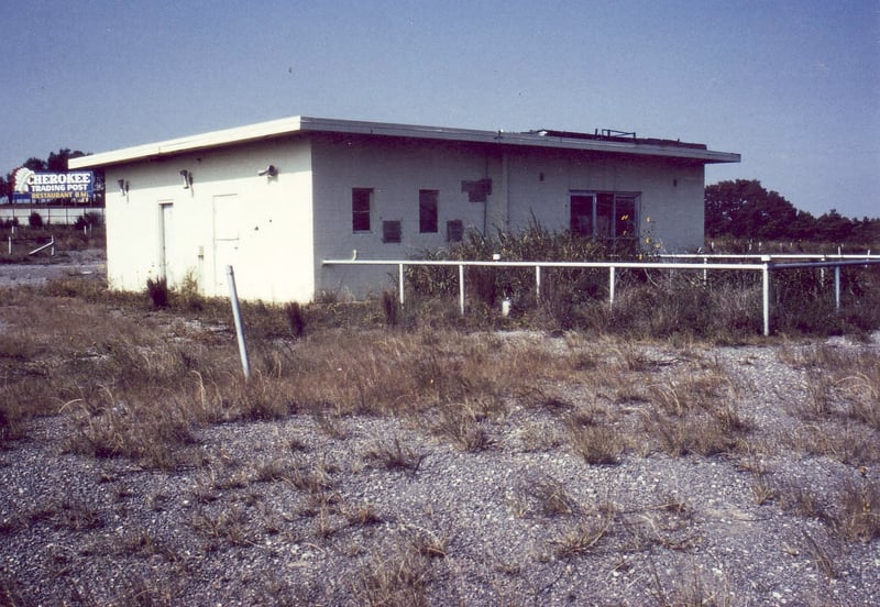 Small projection/concession building