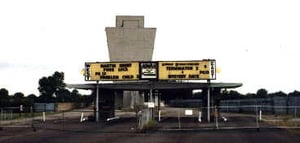 Admiral Twin as it looks today (1997). You can see the same box office.