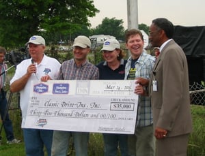 Hampton Inn reps, Tulsa City Councilor & Admiral Twin owners at Roadside Attraction ceremonies.