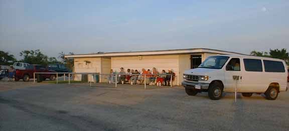 On Wednesday (aka carload night), you must arrive early to get one of the limited and much coveted outdoor seats.