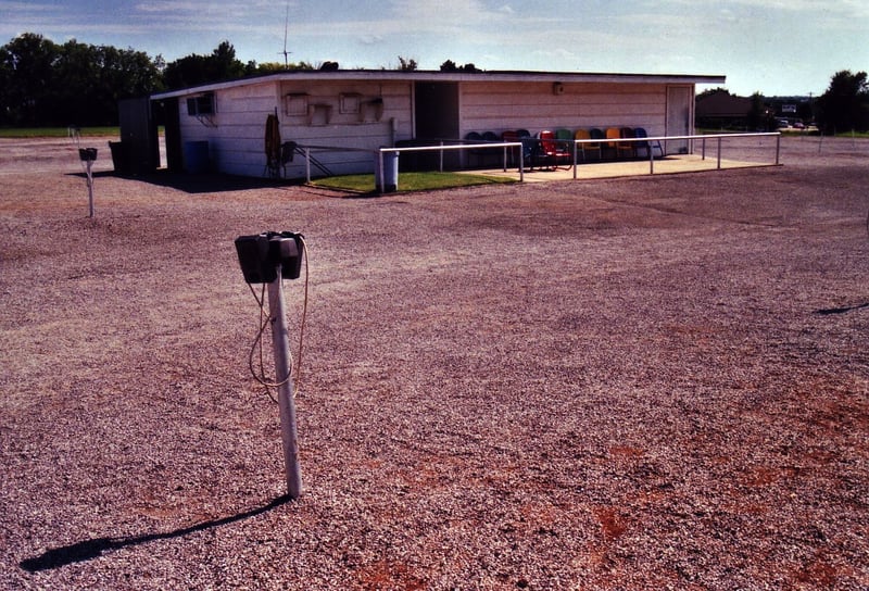 Projection/concession building