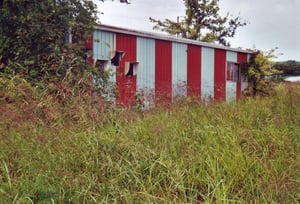 Projection/concession building