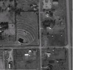 Outskirts of Pawhuska, Ok, towards the SE.  Screen seems to be still up from this date.