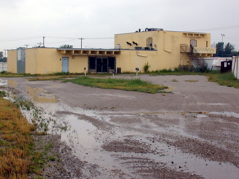 Main building with concessions and projection