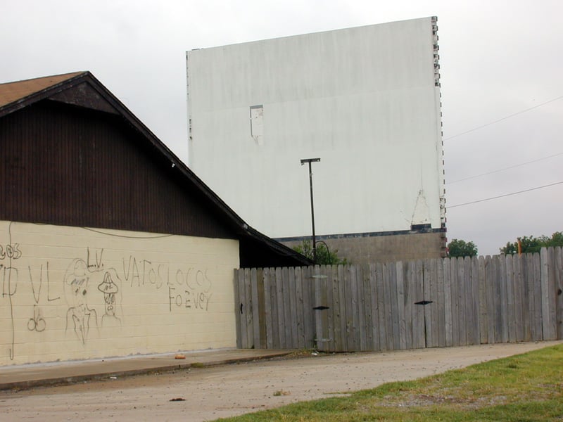 Building in front of the screen