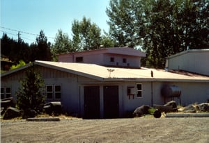 concessions / projection building