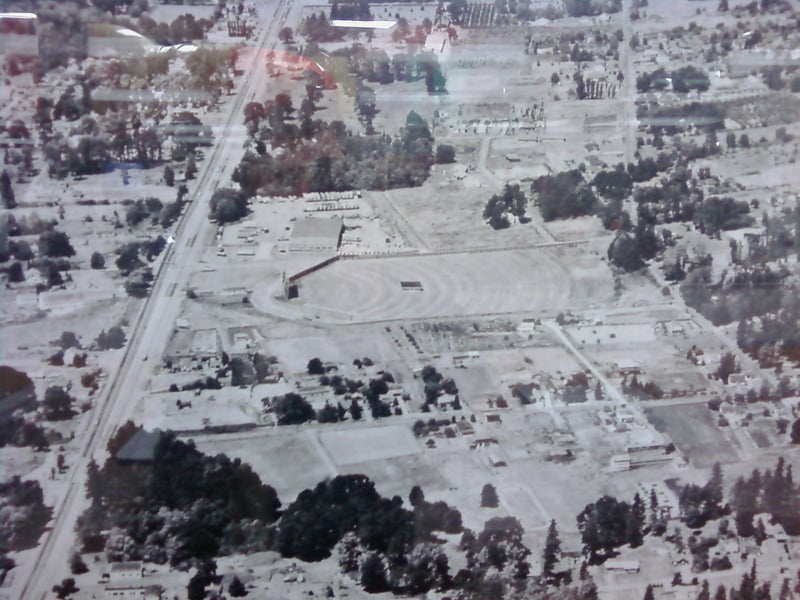 Aerial photo of Super 99 Drive-In, now a car dealership.