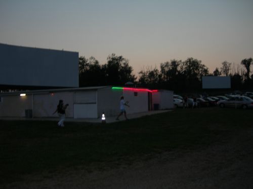 Screens 1 and 3 along with the snack bar