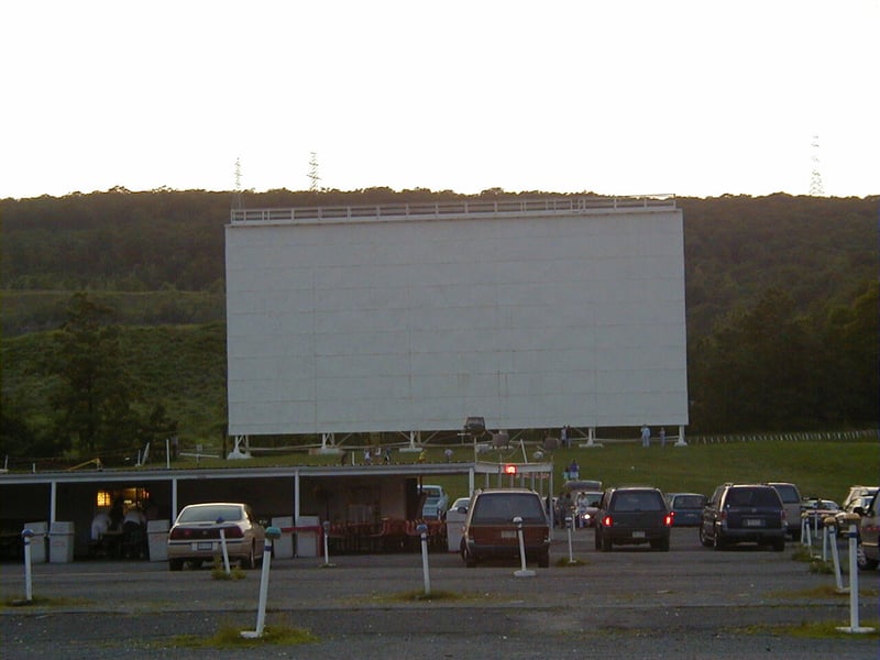 snack bar and screen