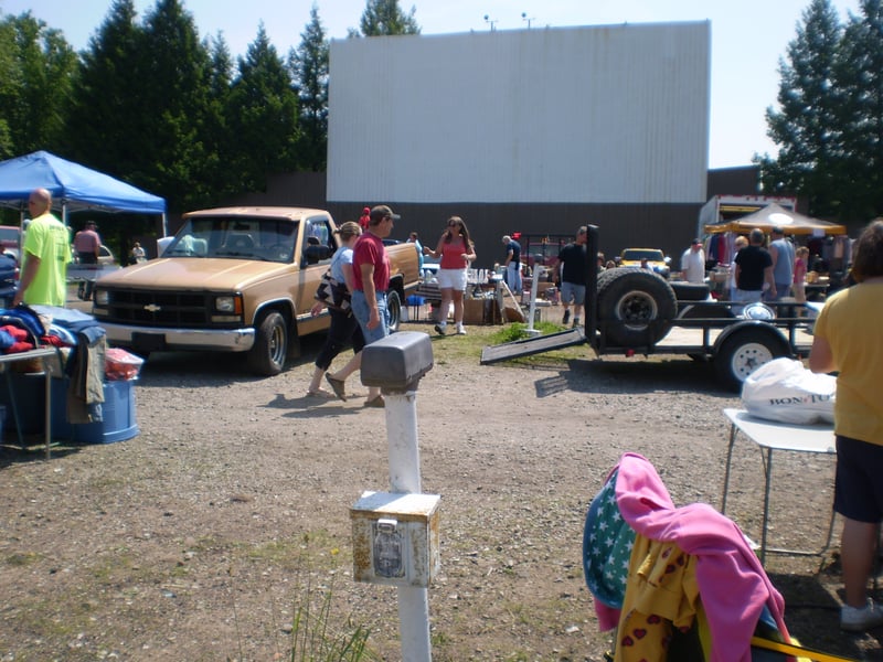 one of the screens as seen during a Sunday flea market day