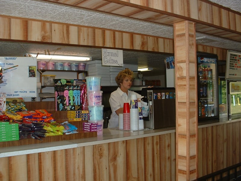 Snack bar at screen 1