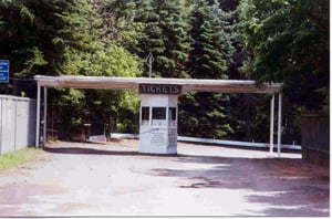 photo of ticket booth