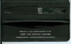Nail file and comb set