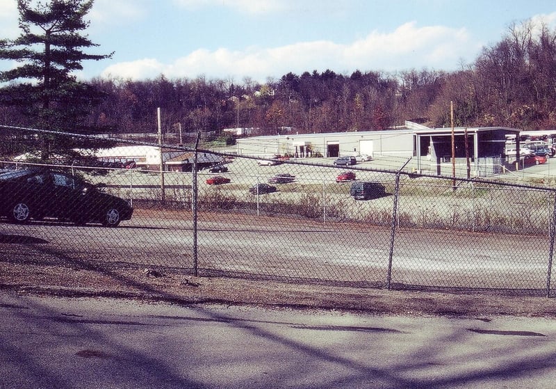 Access ramp to the Drive-In