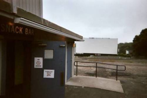 screen and building