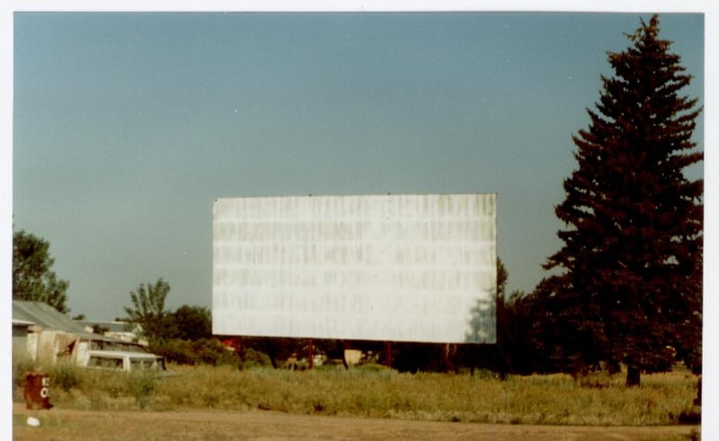 front of screen.  Looks to in need of paint.