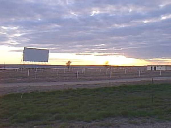The screen at the Pheasant overlooks the Burlington Northern Railroad and the Missouri River. Photo is from Image Event.com.