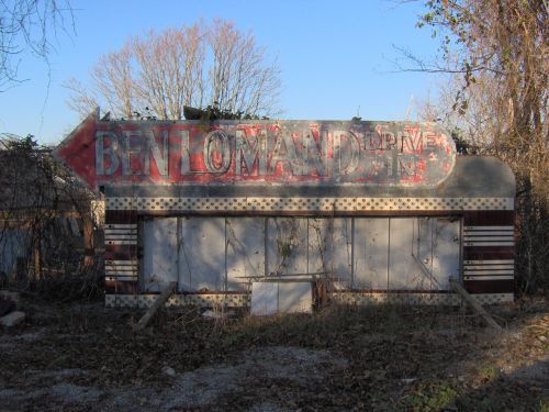 the marquee was donated too the warren county heritage and school of photography museum.its being stored behind the city's fire station.