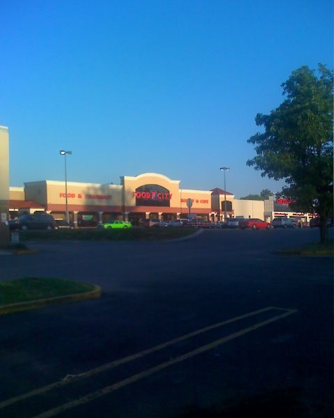 food city is where the sceen was at half way up is where the concession and perjecter was at