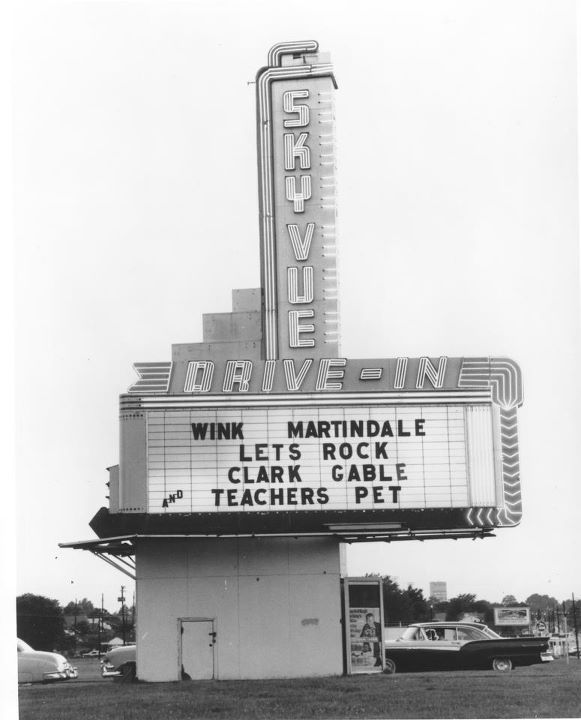 Marquee of Sky Vue Drive-In Probably submitted originally by Bonnie Daws Kourvelas via FacebookThis submission by Michael Fruitticher, compcommsysyahoo.com