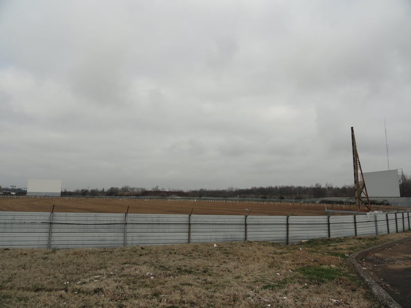 Field and 3 screens