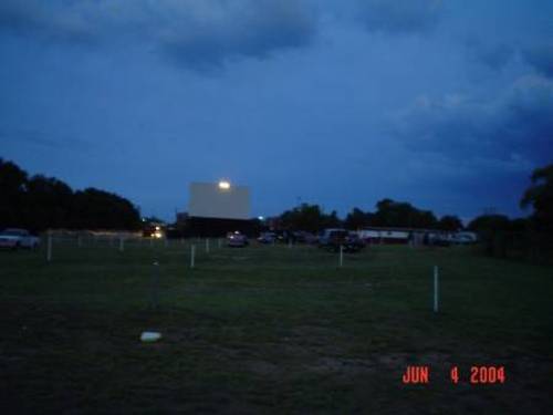 This photo was taken less than 5 minutes after the previous photo. It's a lot darker because the clouds started to roll in.