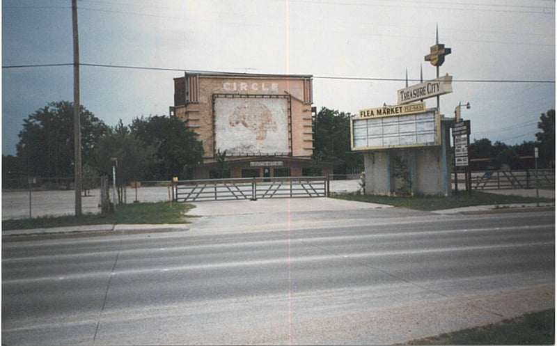 screen tower and marquee
taken May 1997