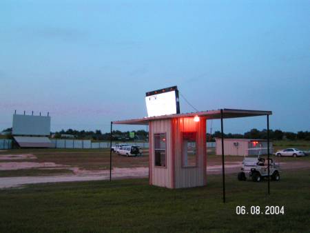 I would like folks to see what crossroads looks like during its season, I worked hard to build this theatre and I really do not appreciae the lousey looking pictures taken while it was shut down and overrun with weeds. This is the crossroads my customers