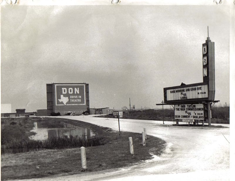 screen tower and marquee