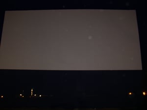 A Night Shot of the Completed Screen #4. Its a bit to dark to tell, but the bottom has been Finished...