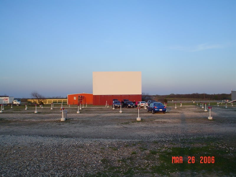 This is the screen to the right of the tickets booths as you enter. At the time this photo was taken, it was called Screen 3 but was later changed to Screen 1.