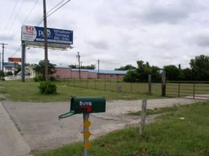 Another shot of the entrance way for the Hi-Vue Drive In. Now a place for horses.