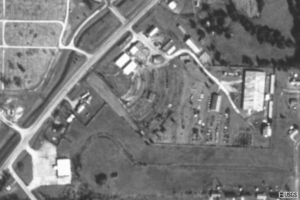 Red River Drive In.  Old location SW of Clarksville, Texas.  No screen remains as of this picture.