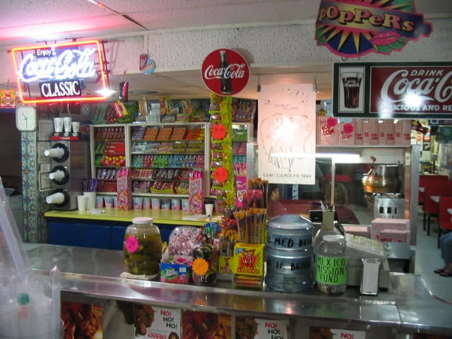 more recent photos of the snack bar