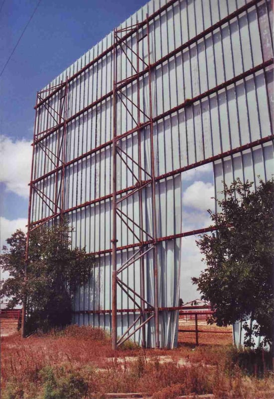 It was a good looking screen at one time