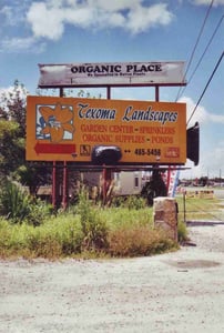 Old marquee now used to advertise other businesses