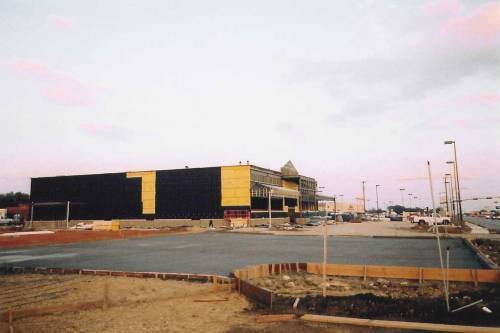 This is the area to the right of the old Westview Drive-In seen in previous photos. The building you see is a new Eckerd Drug Store. A Blockbuster Video store and Krispy Kreme Donut shop is being built next to it.