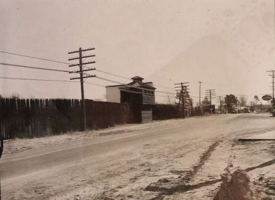 all photos by Beamish were actually taken in 1957. the is a sign to a Jamestown festival (1607-1957)that can be seen in the actual photo that dates it.