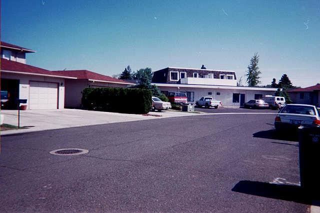 Former snack bar and projection booth building, now integrated into the residential neighborhood built on this site.