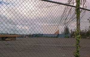 The screen and snack bar in the last days