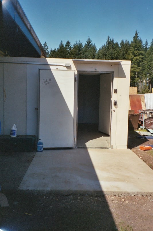 field 1 on left, screen 2 on right