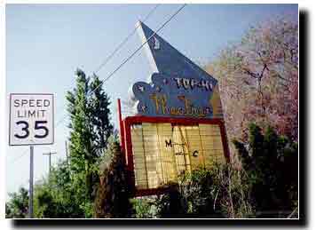 Final days of the Top-Hi Drive In sign